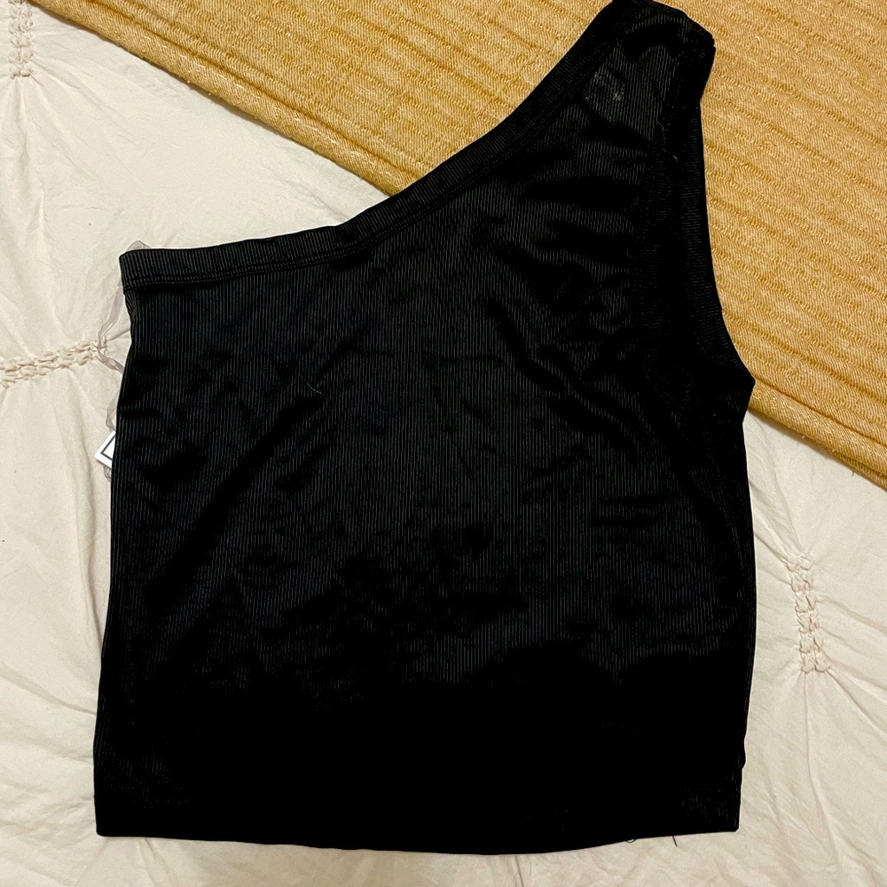 Black One Shoulder Crop Top